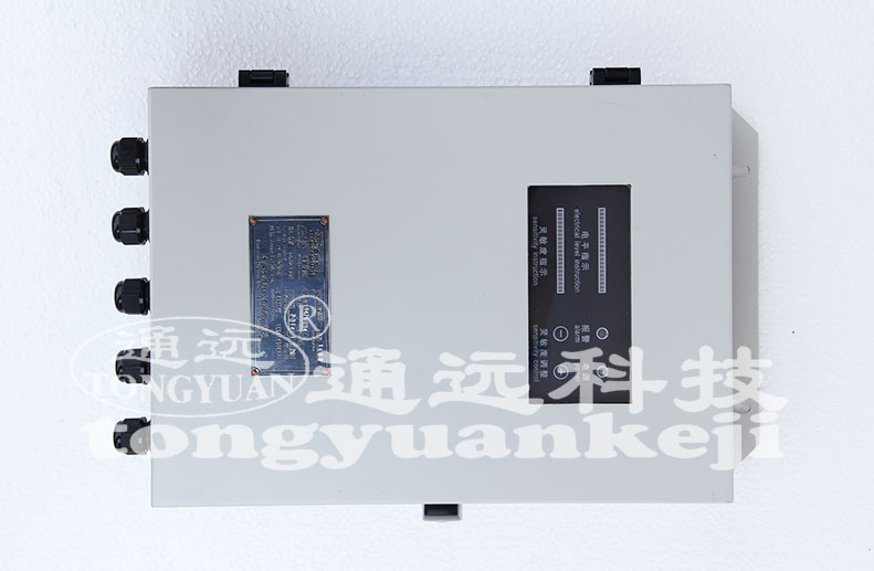 主機(jī)2.jpg 主機(jī)2.jpg